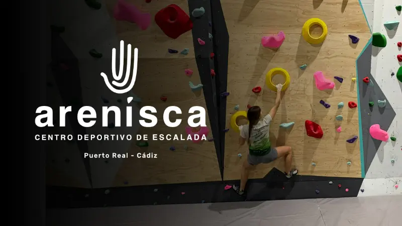 Arenisca Centro Deportivo Escalada / Borneo Park