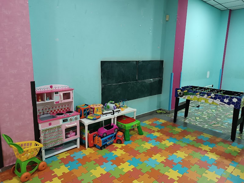 Avenida park Linares