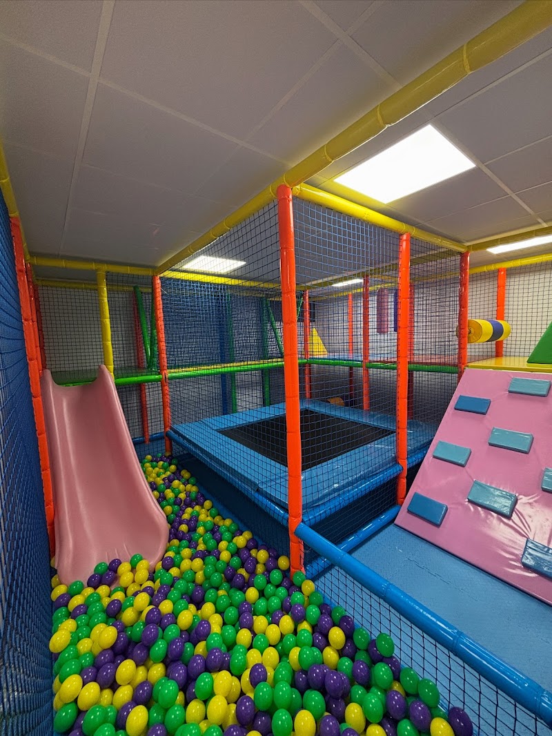 Celebra Parque Mediterraneo