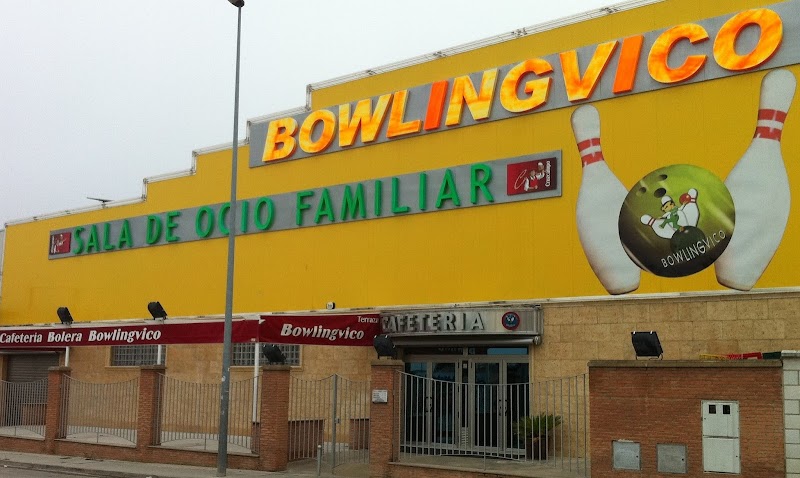 Centro de ocio familiar Bowlingvico