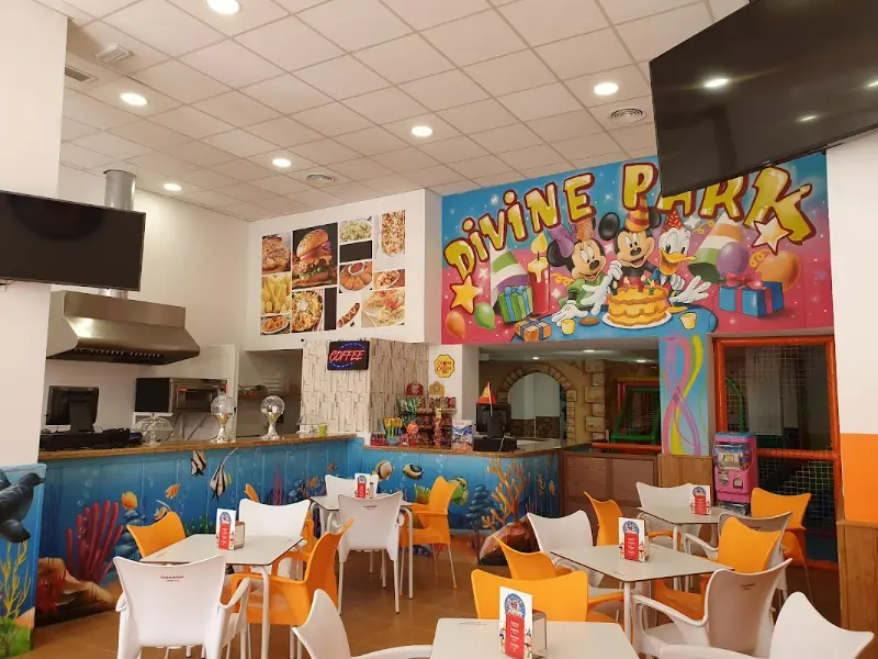 Divine Park - Parque de Bolas - San Pedro Alcántara