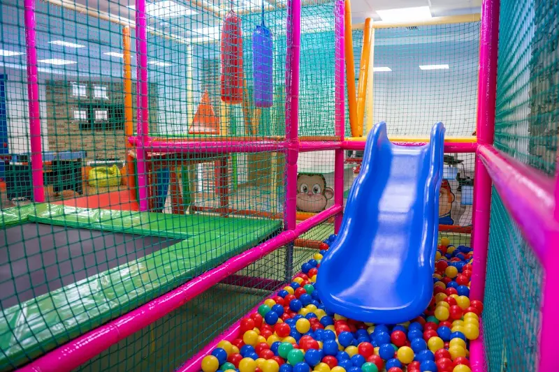 HAPPYMUNDO ARROYOMOLINOS