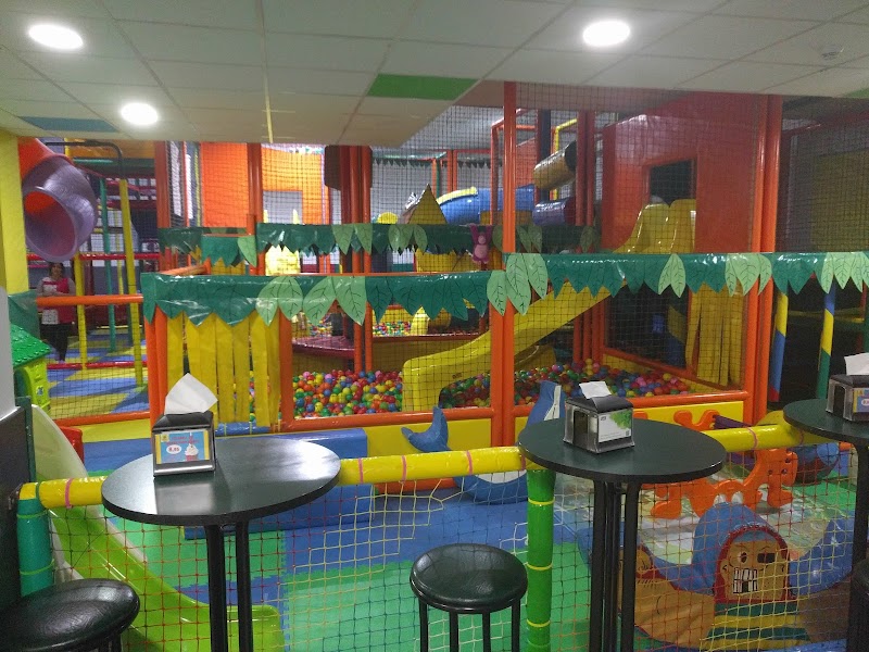 Indiana Bill Salas de Celebraciones