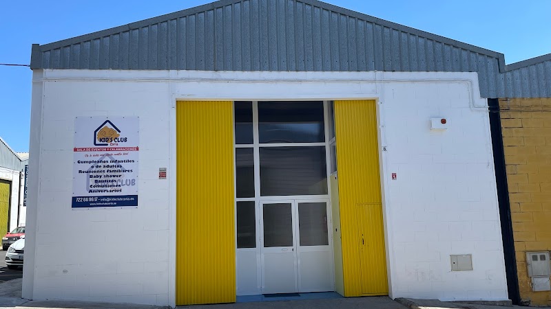 Kids Club Coria Salón de celebraciones (parque de bolas)