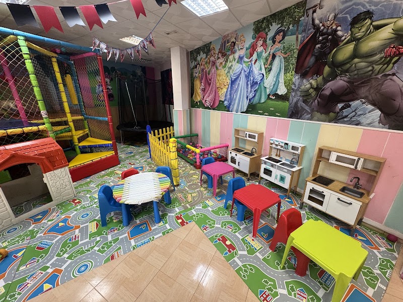 Local cumpleaños atubola