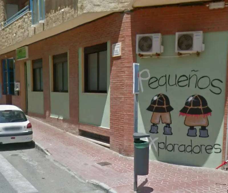 Ludoteca Pequeños Exploradores