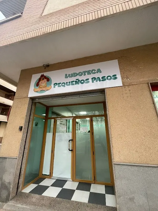 Ludoteca Pequeños Pasos