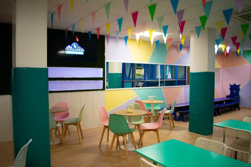 Ociolandia | Escape Room con Merienda y Parque de Bolas