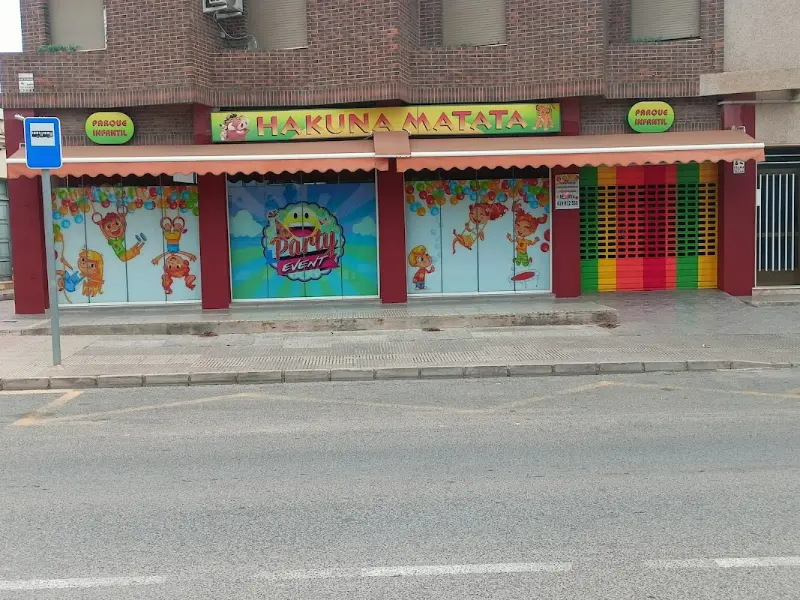 Parque infantil Hakuna Matata