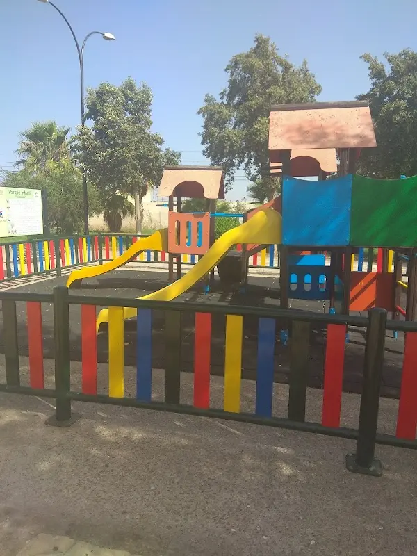 Parque Infantil Héroes De Cuba