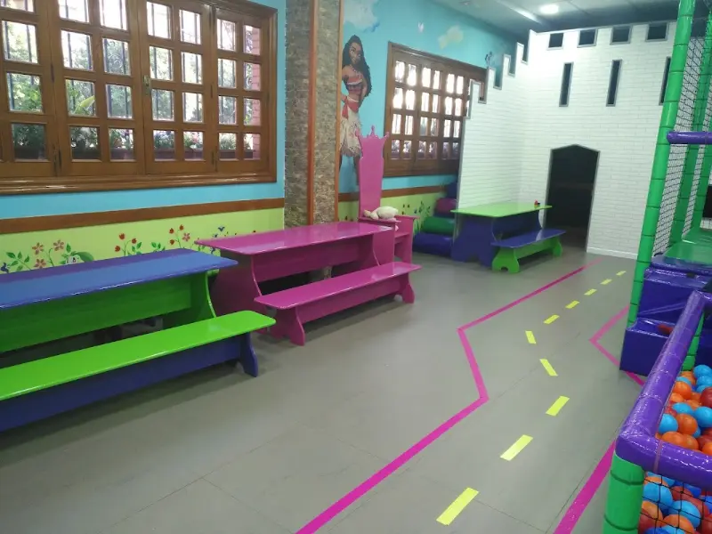 Parque Infantil Tres Dulces