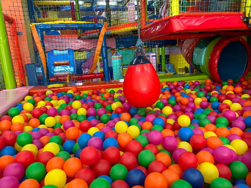 PARTY BOLAS BENEJUZAR