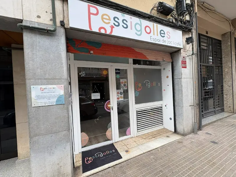 Pessigolles, espai de joc & cafè