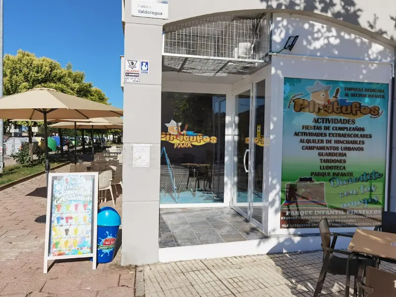 Piratufos bar&park