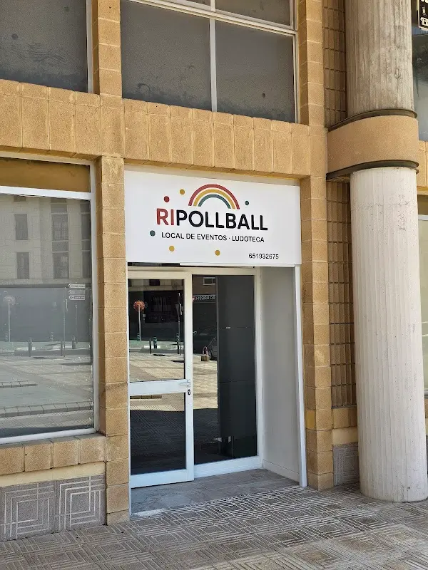 Ripollball Parque de Bolas en Elche