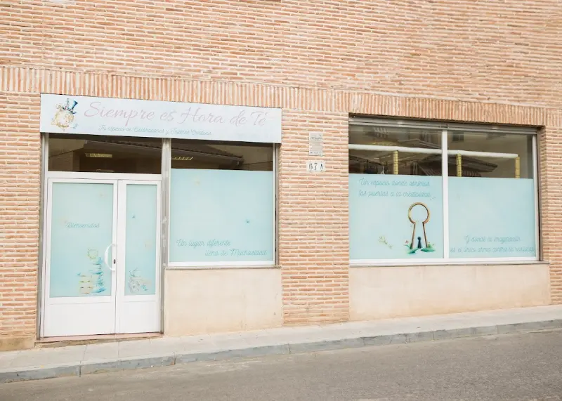 Siempre es Hora de Té