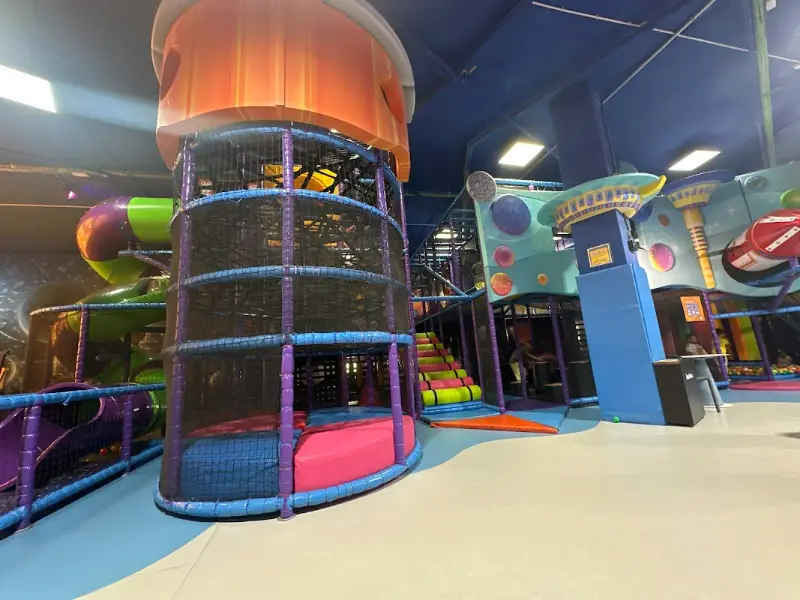 Space Ilusiona Diagonal Mar