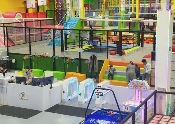 El Molinillo Jump Park
