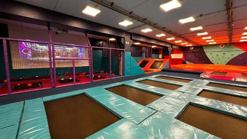 Jumpo Trampoline Park